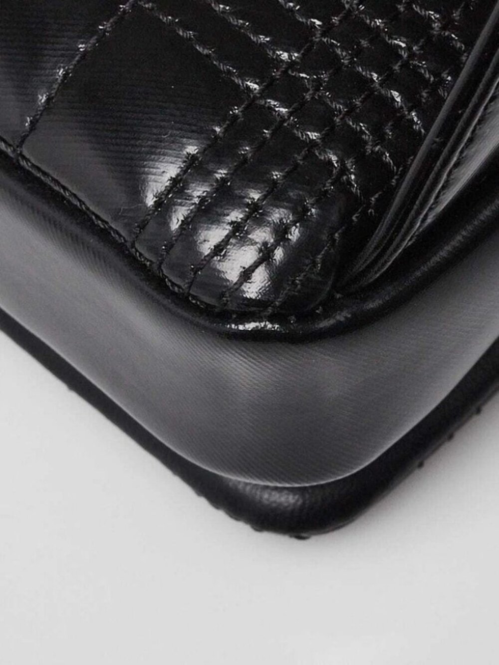 Burberry Black Quilted Coated Canvas Logo Print Belt Bag - Picture 5 of 12